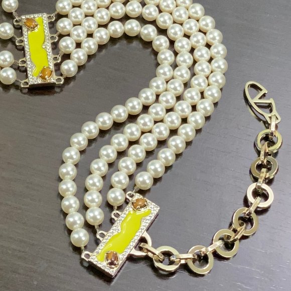 Authentic Vintage Valentino Statement Belt - Picture 11 of 15